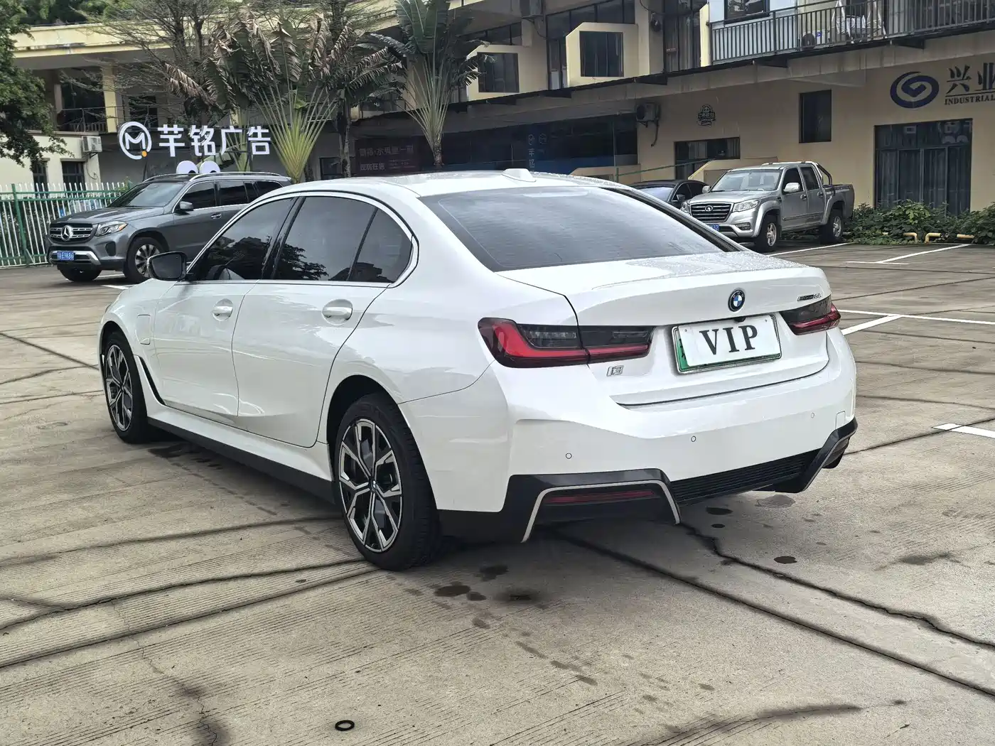 BMW i3 2022 2022 eDrive 35 L