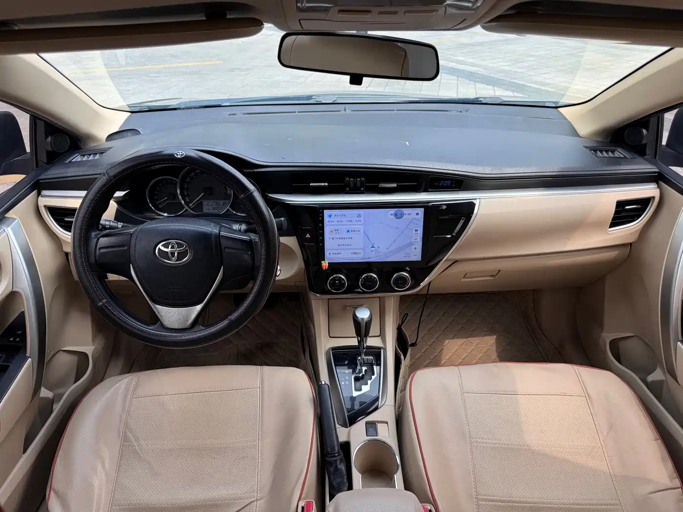 Toyota Corolla 2014 1.6L CVT GL фото 9