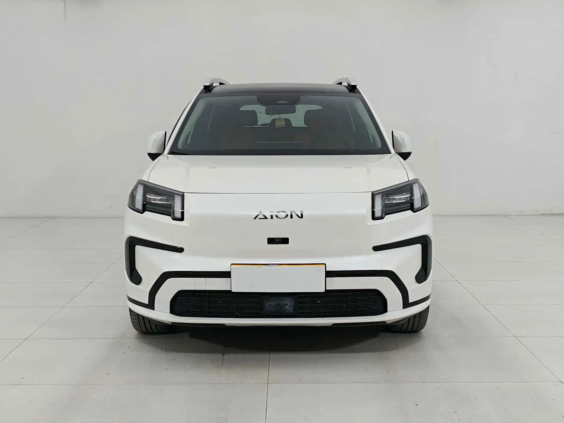 Фото 2 - Aion V