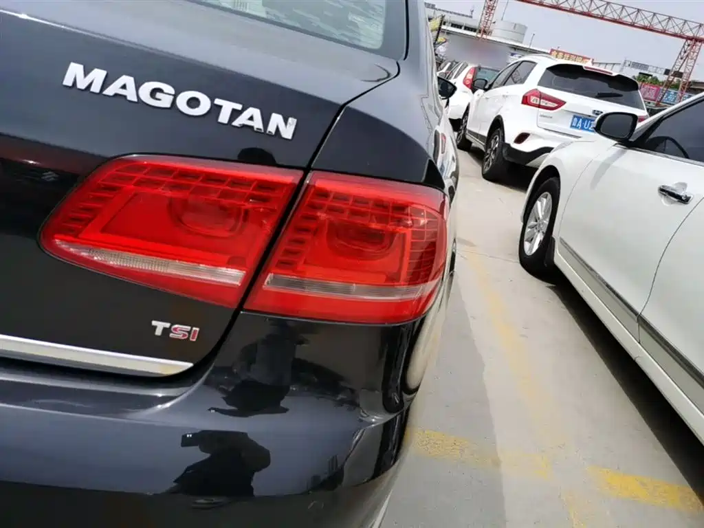 Volkswagen Magotan 2016 1.8TSI Smart Leading фото 8