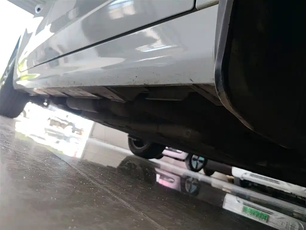 BYD Qin PLUS 2021 DM-i 55KM Flagship фото 21
