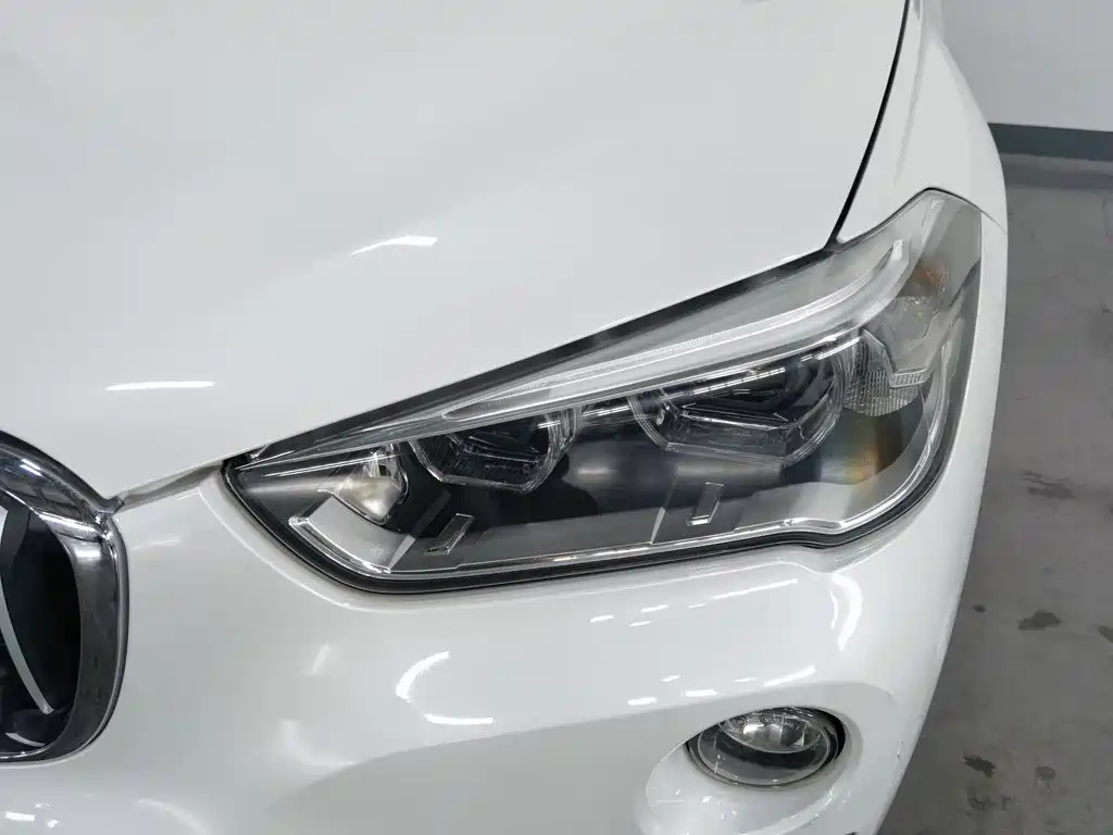 Фото 7 - BMW X1