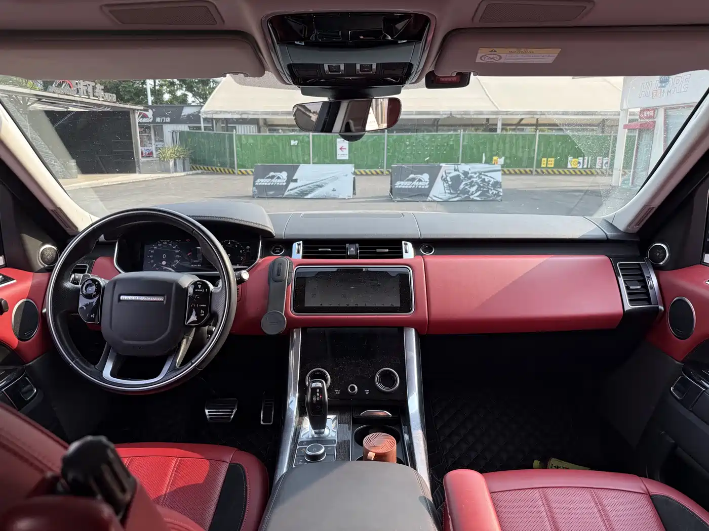Фото 8 - Land Rover Range Rover Sport
