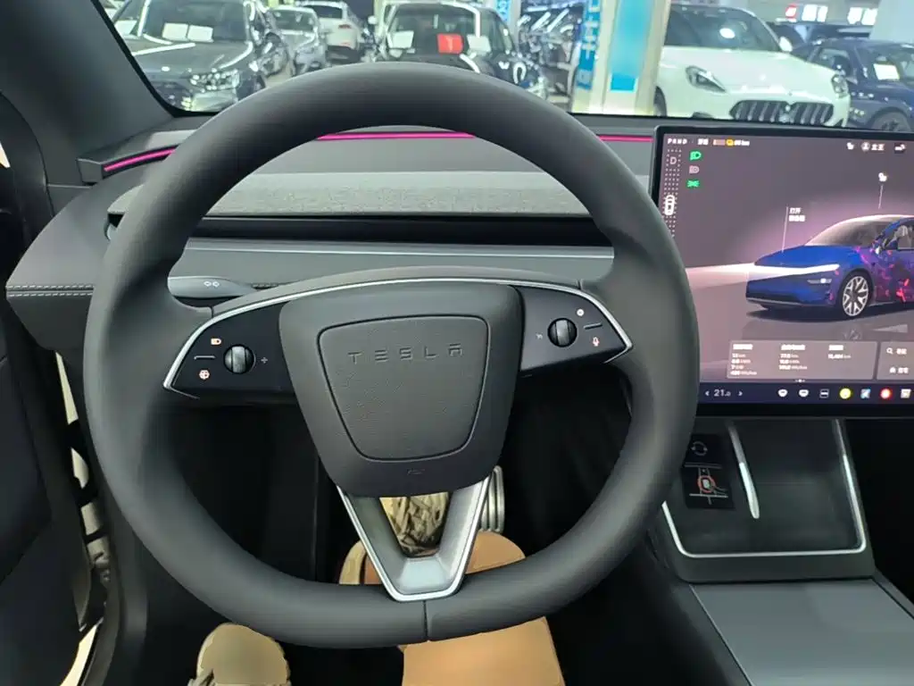 Tesla Model Y L 2026 2025 Facelift Long Range AWD