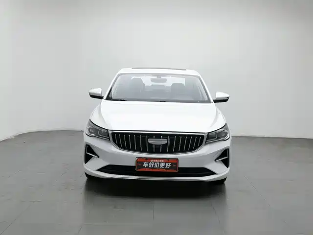 Geely Emgrand 2025 4th Gen 1.5L CVT Soaring Dragon Edition — фото 3