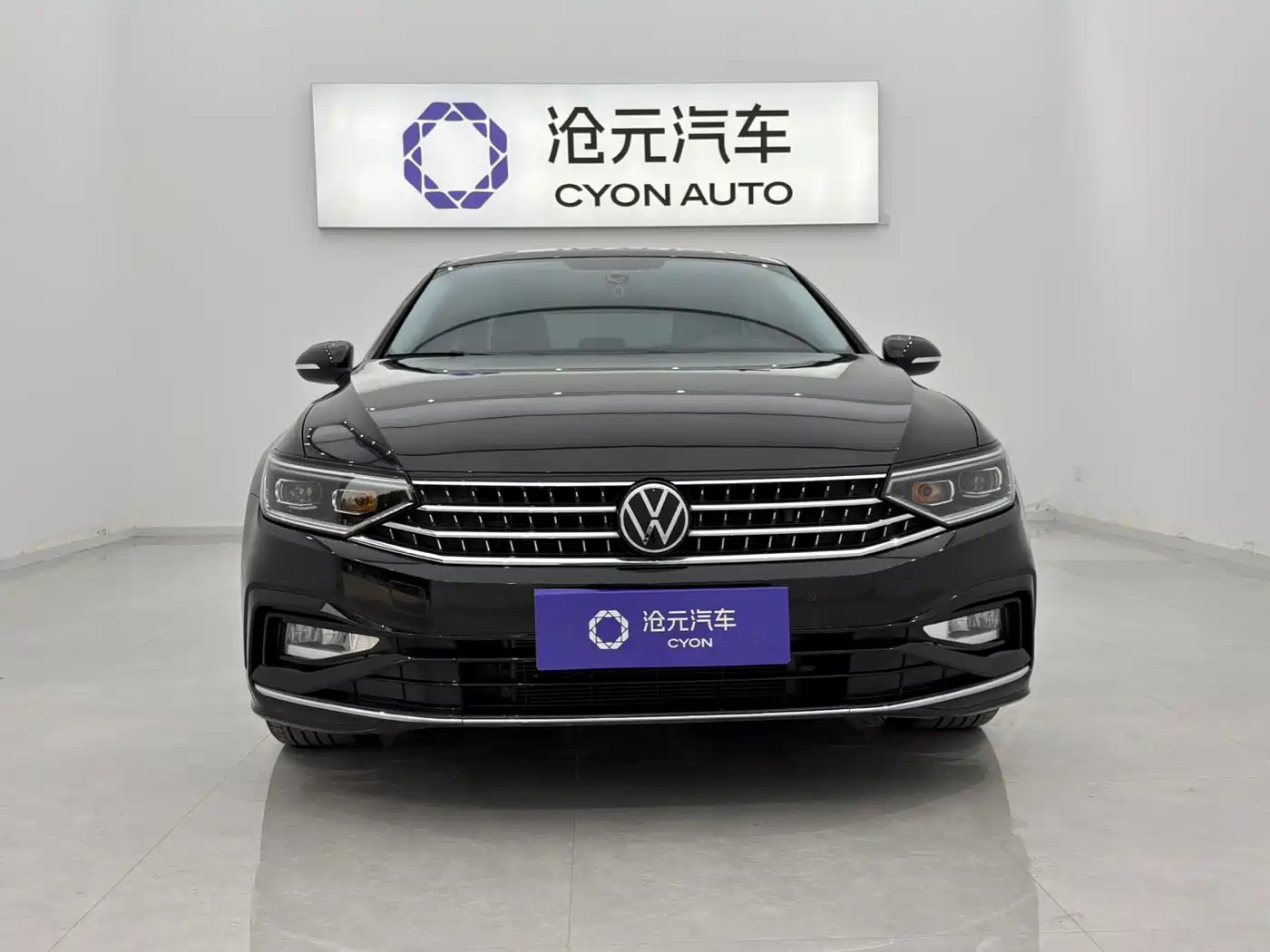 Volkswagen Magotan 2025 2023 Model 2 Million Units Commemorative Edition 280TSI DSG Leading Version