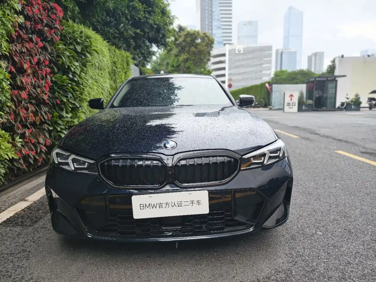 BMW 3-SERIES