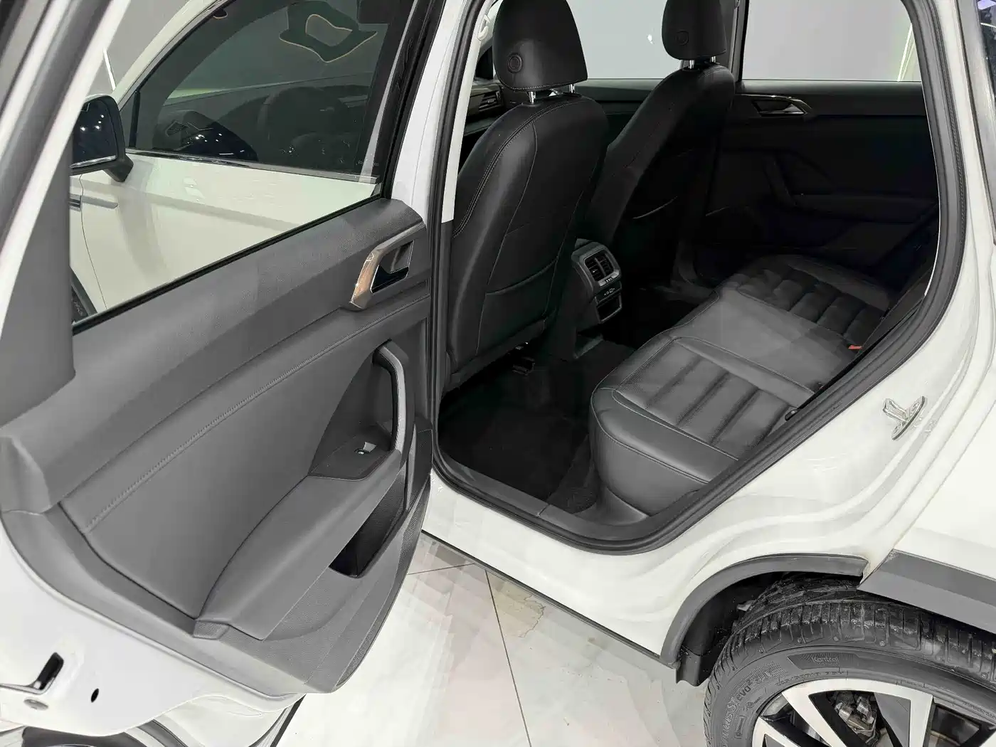 Volkswagen Tharu 2021 280TSI 2WD Luxury Plus фото 20