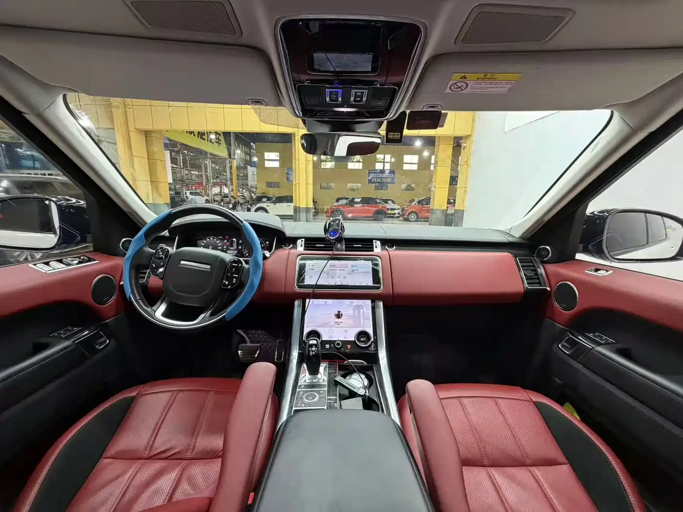 Land Rover Range Rover Sport 2022 3.0 L6 Gloss Black Edition фото 5