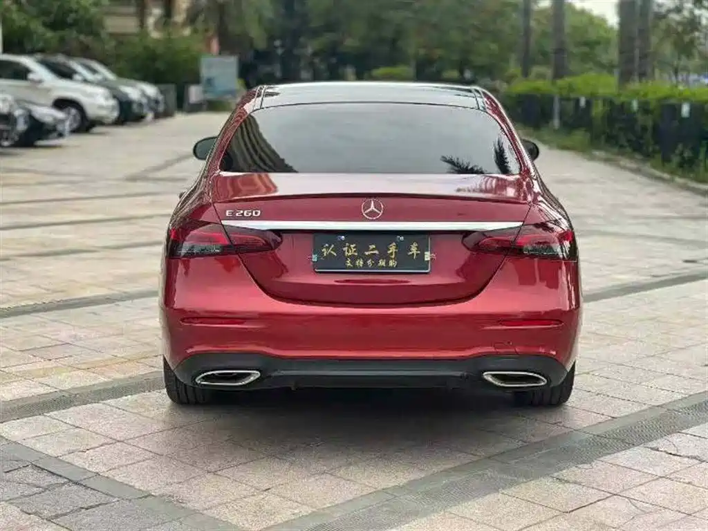 Mercedes-Benz E-Class (Import) 2021 E 260 Luxury Sport Edition фото 5