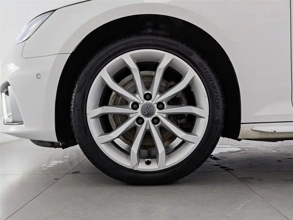 Audi A4L 2019 40 TFSI Fashion (China VI) фото 17
