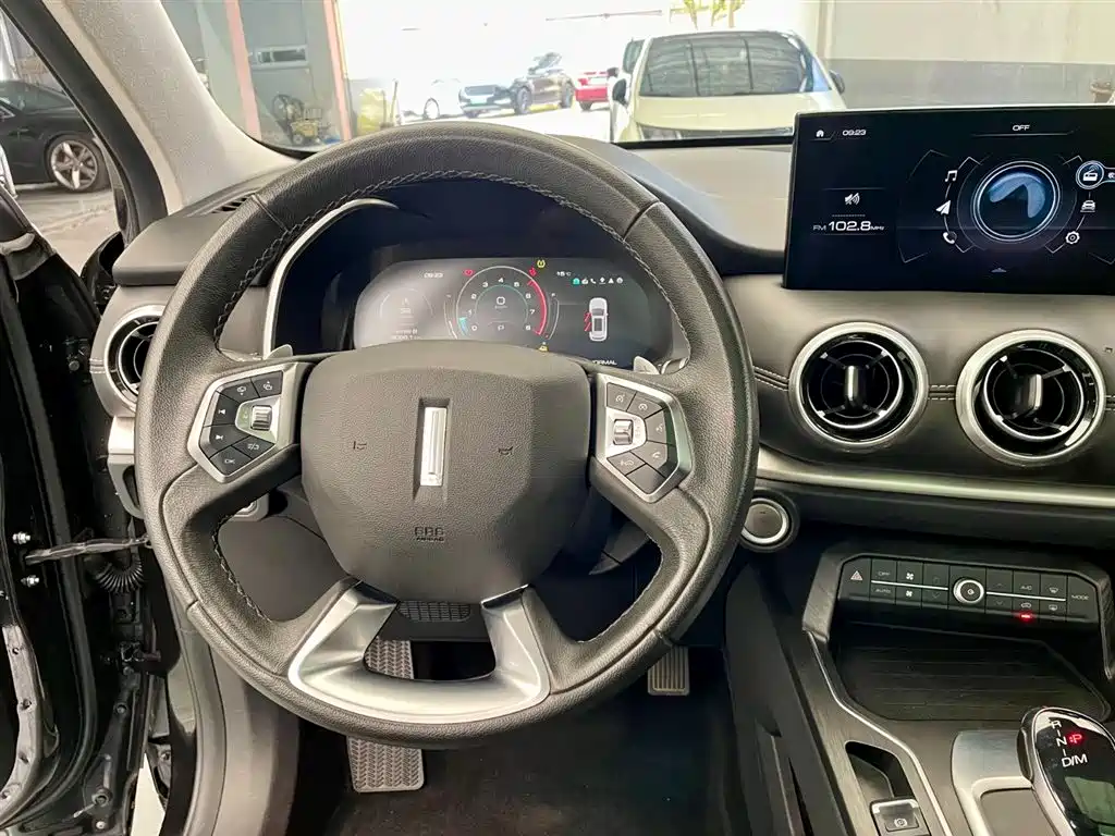 WEI PAI WEI BRAND VV6