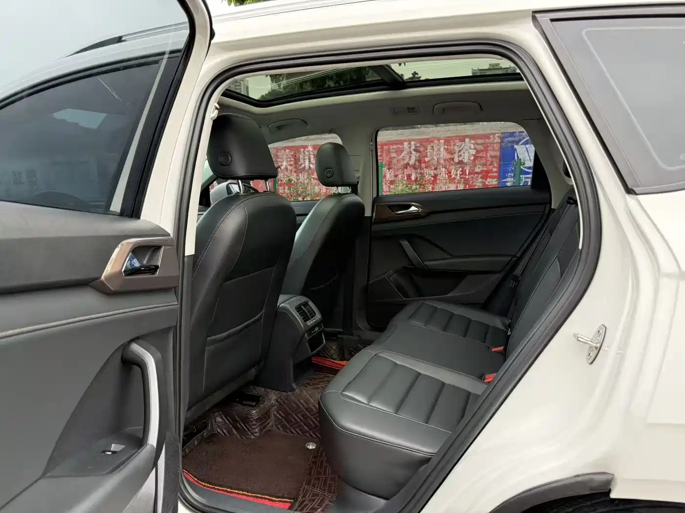 Volkswagen Tharu 2022 280TSI 2WD Comfort фото 9