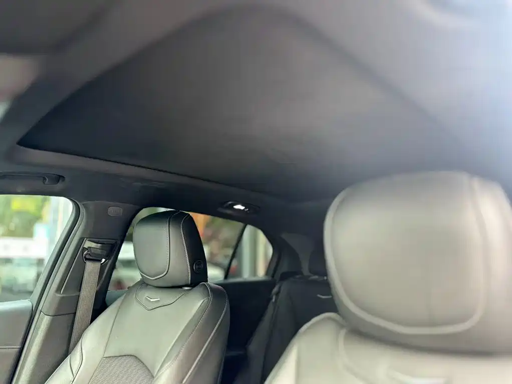 Cadillac XT4 2019 2018 Model 28T 2WD Technology