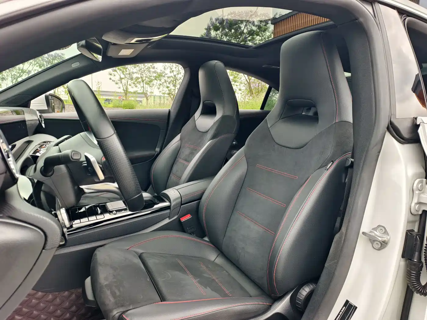 Mercedes-Benz CLA (Import) 2022 Facelift CLA 200 фото 19