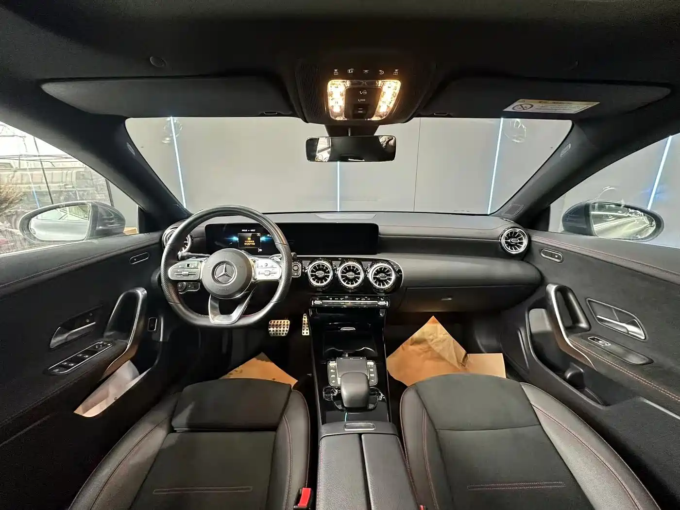 Mercedes-Benz CLA (Import) 2022 Facelift CLA 200 фото 9