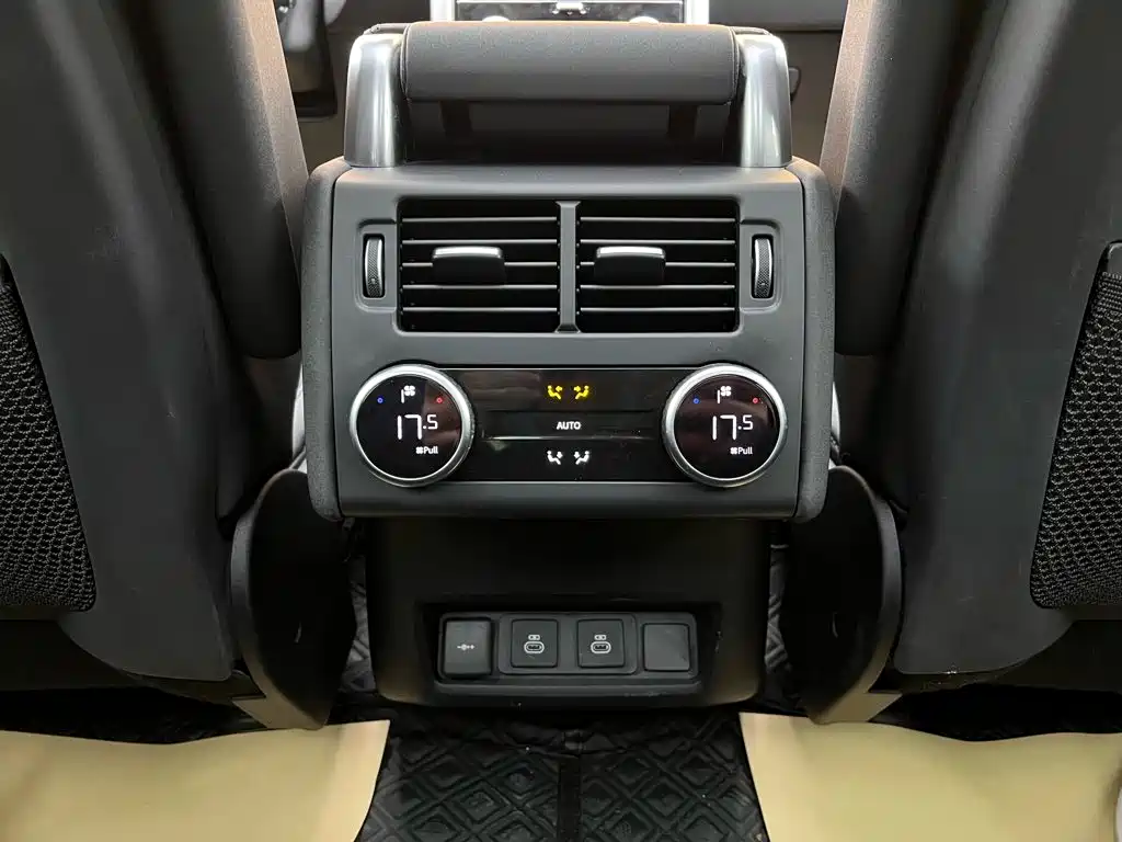 Land Rover Discovery 2024 2024 Model 360PS S