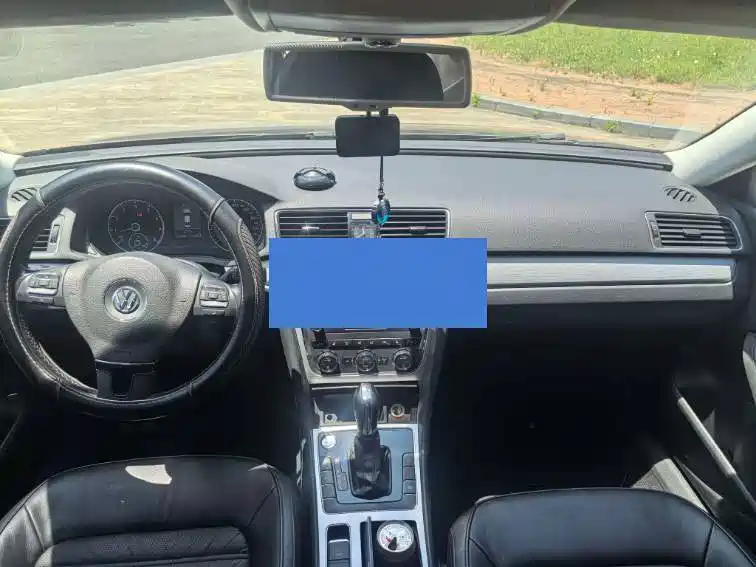 Volkswagen Passat 2013 1.8TSI DSG Yuzun фото 13