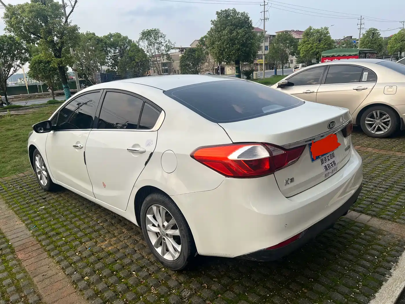 KIA K3