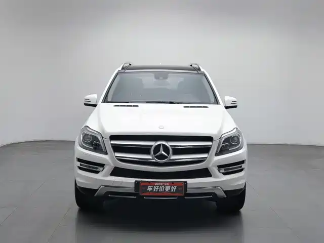Mercedes-Benz GL-Class 2015 GL 400 4MATIC Sport — фото 3