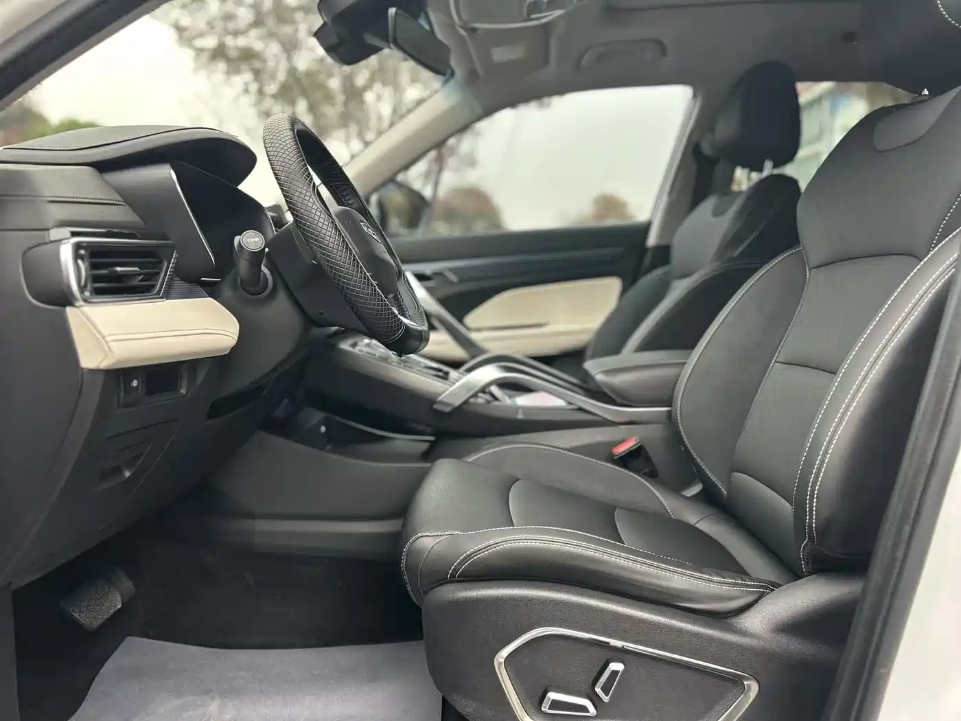 GEELY AUTOMOBILE BOYUE