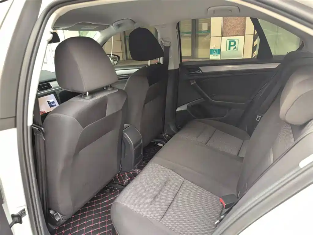 Volkswagen Bora 2019 Facelift Bora Legend 1.5L Automatic Fashion Type China VI фото 16