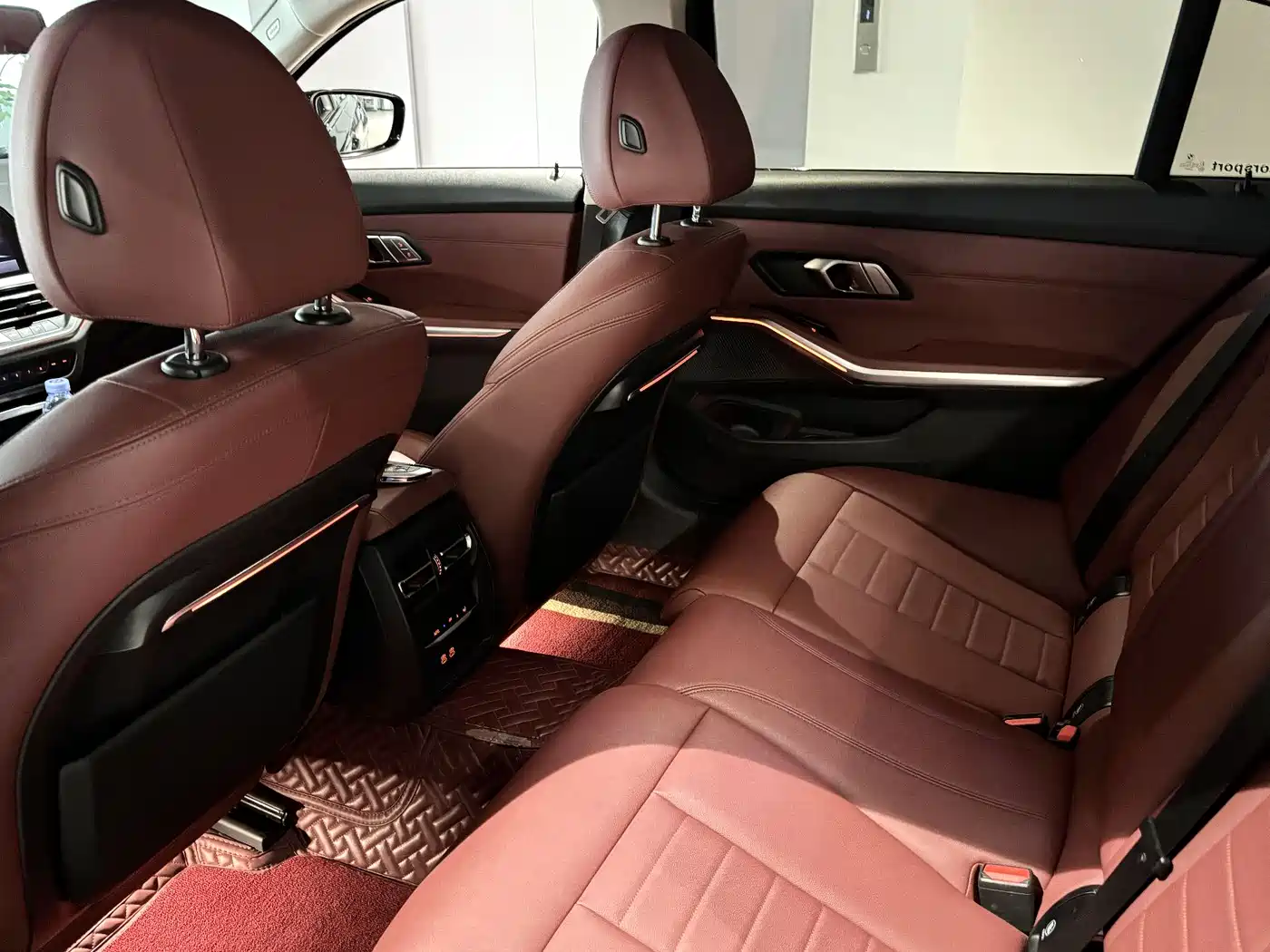 BMW 3 Series 2021 325Li M Sport Package фото 11