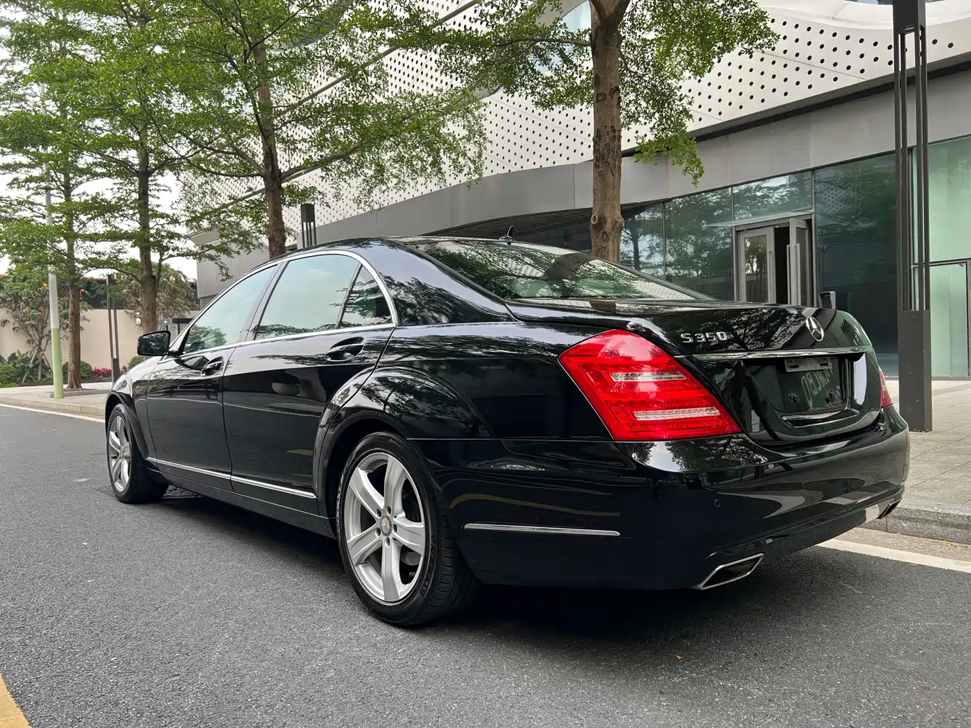 Mercedes-Benz S-Class 2010 S 350 L Luxury фото 17