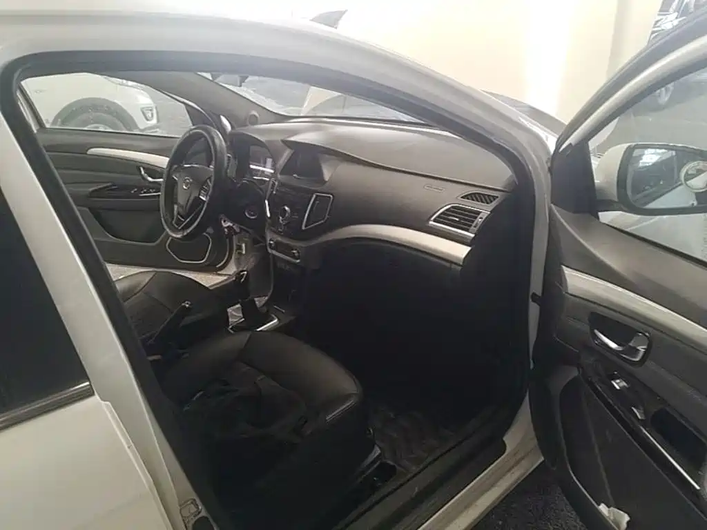 Great Wall C30 2017 2016 1.5L Manual Luxury
