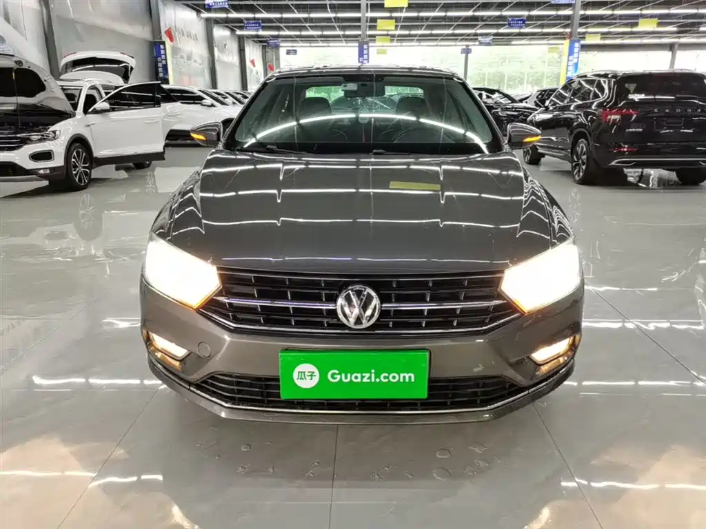Volkswagen Bora 2016 Model 1.6L Automatic Comfort фото 3