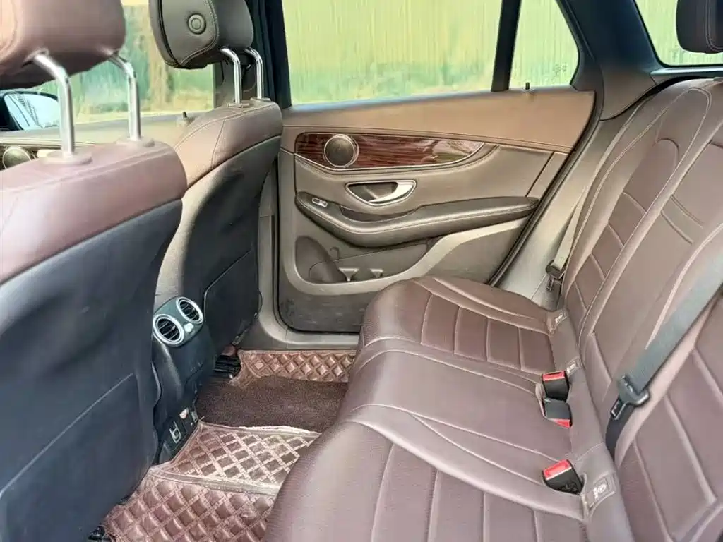 Mercedes-Benz GLC 2019 GLC 260 4MATIC Dynamic фото 6