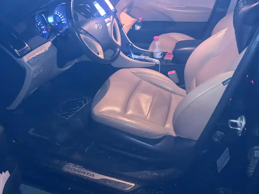 Hyundai Sonata 2013 2013 2.0L Automatic Luxury Edition