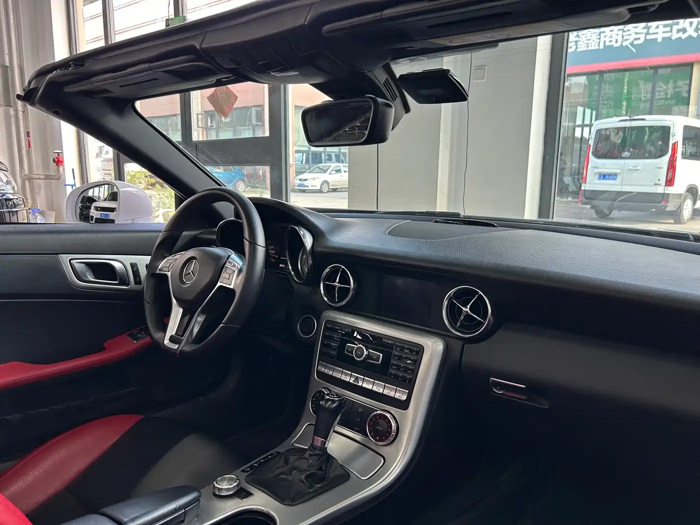 Mercedes-Benz SLK-Class 2014 2011 SLK 200 Fashion