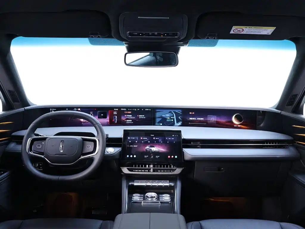 LINCOLN NAVIGATOR