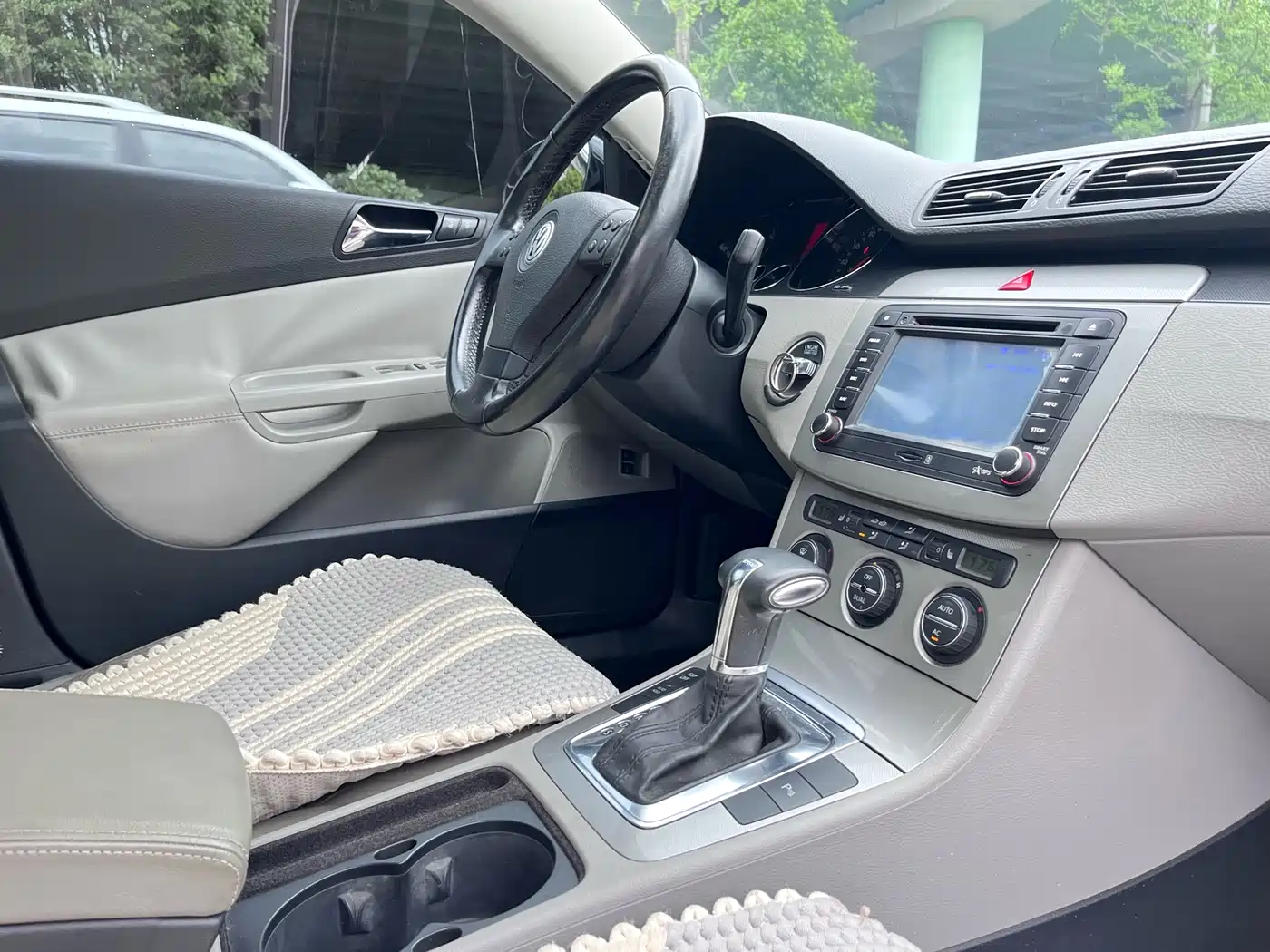 Volkswagen Magotan 2009 1.8TSI DSG Luxury фото 14
