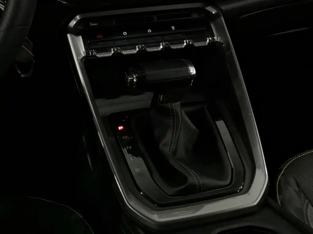 Baojun RS-3 2020 2020 1.5L CVT 24-hour Online Elite Model
