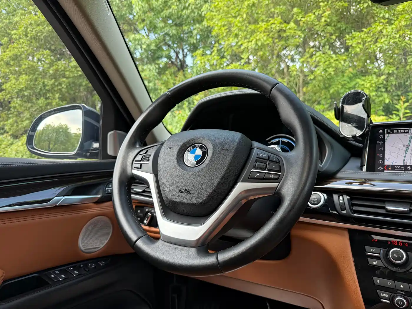 Фото 28 - BMW X6