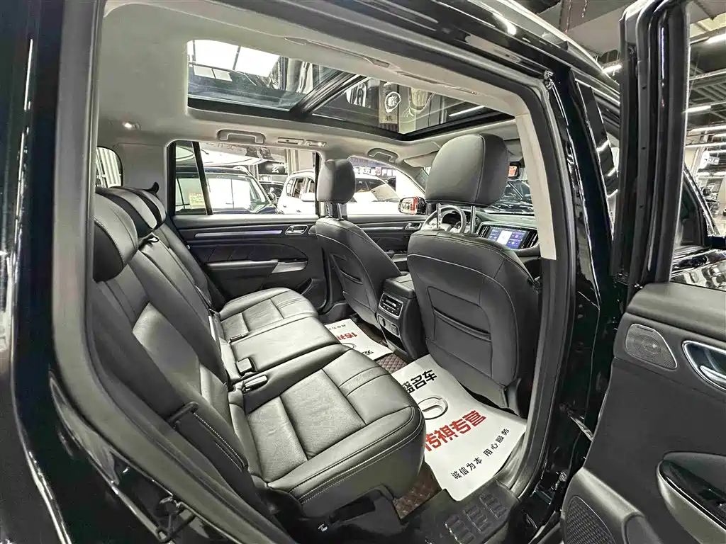 GAC Trumpchi Trumpchi GS8 2020 390T 2WD Luxury Smart Connect Anniversary Edition (7-Seater) фото 26