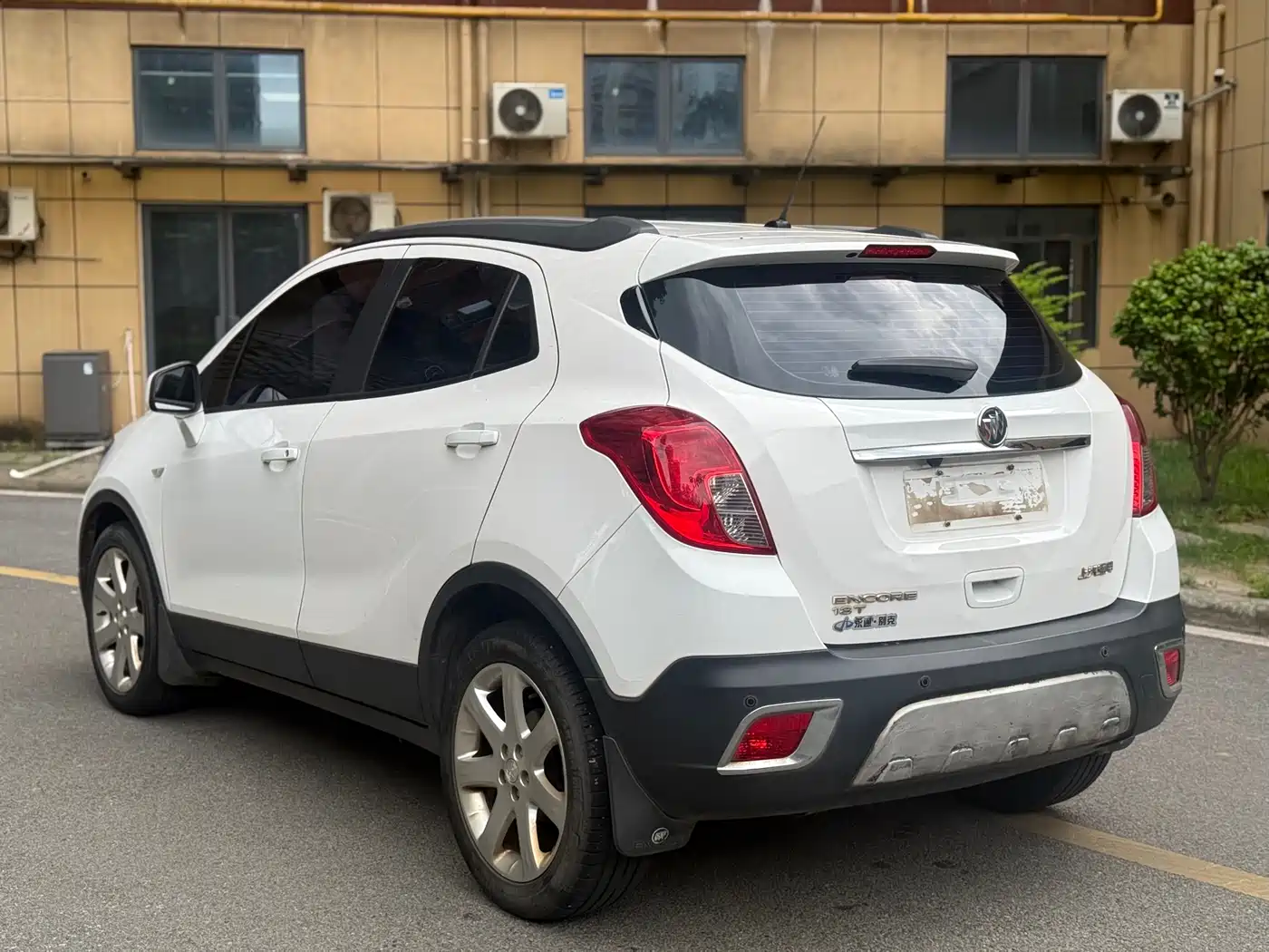 Buick Encore 2015 1.4T Automatic 2WD Urban Elite фото 6