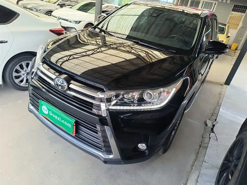 Toyota Highlander 2021 2.0T AWD Premium 7-Seater