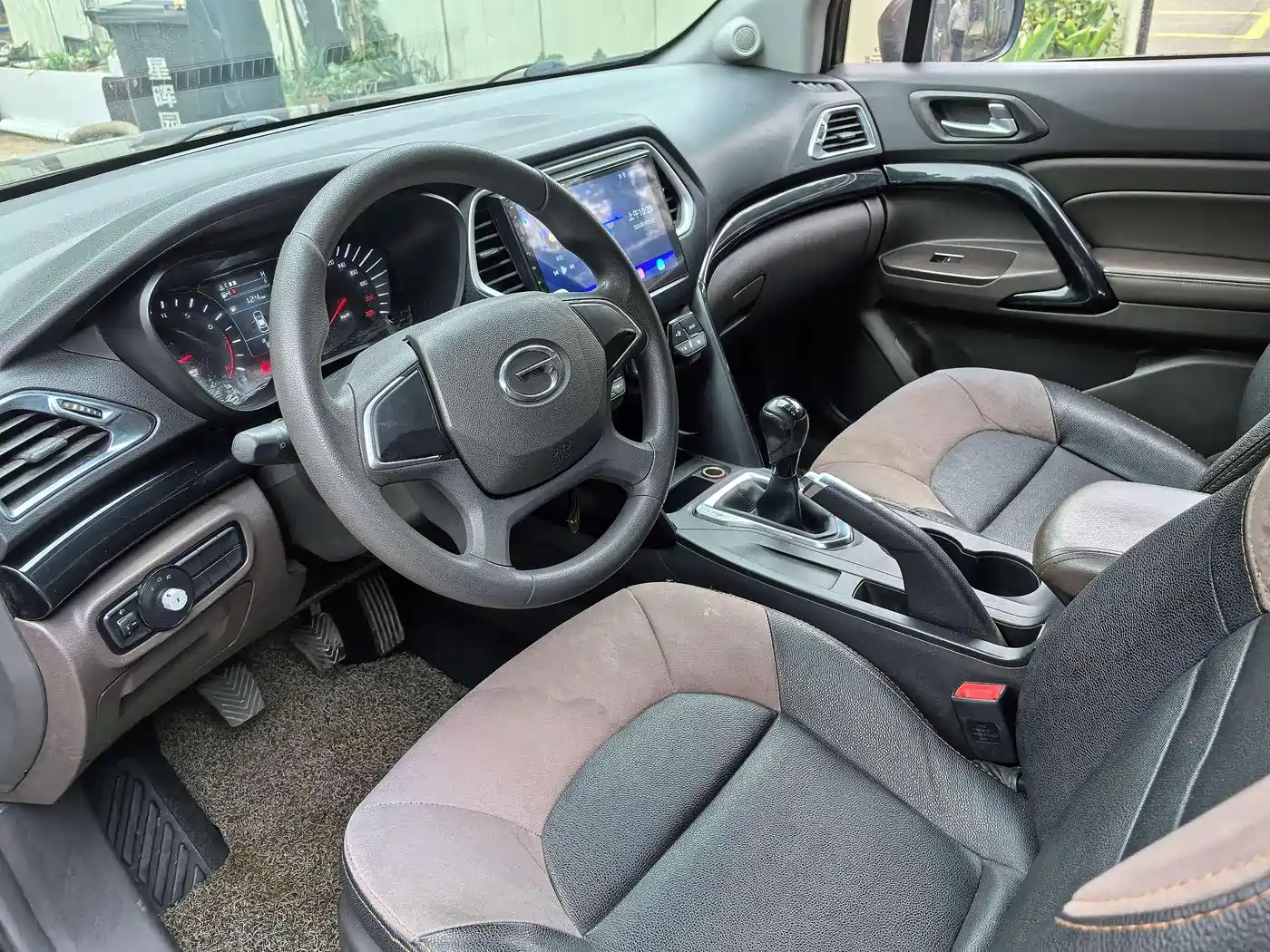 GAC Trumpchi Trumpchi GS4 2016 235T Manual Comfort Edition фото 12