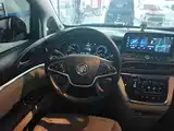 Фото 11 - Buick GL8