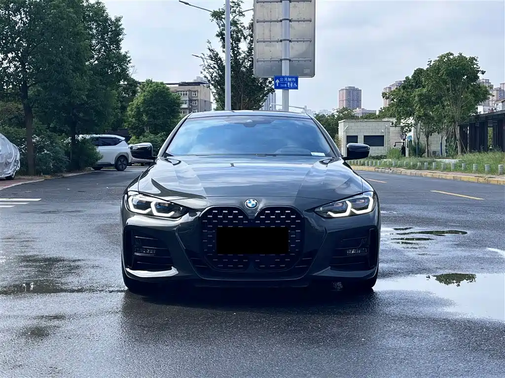 BMW 4 Series 2022 Second Facelift 430i M Sport Shadow Edition фото 2