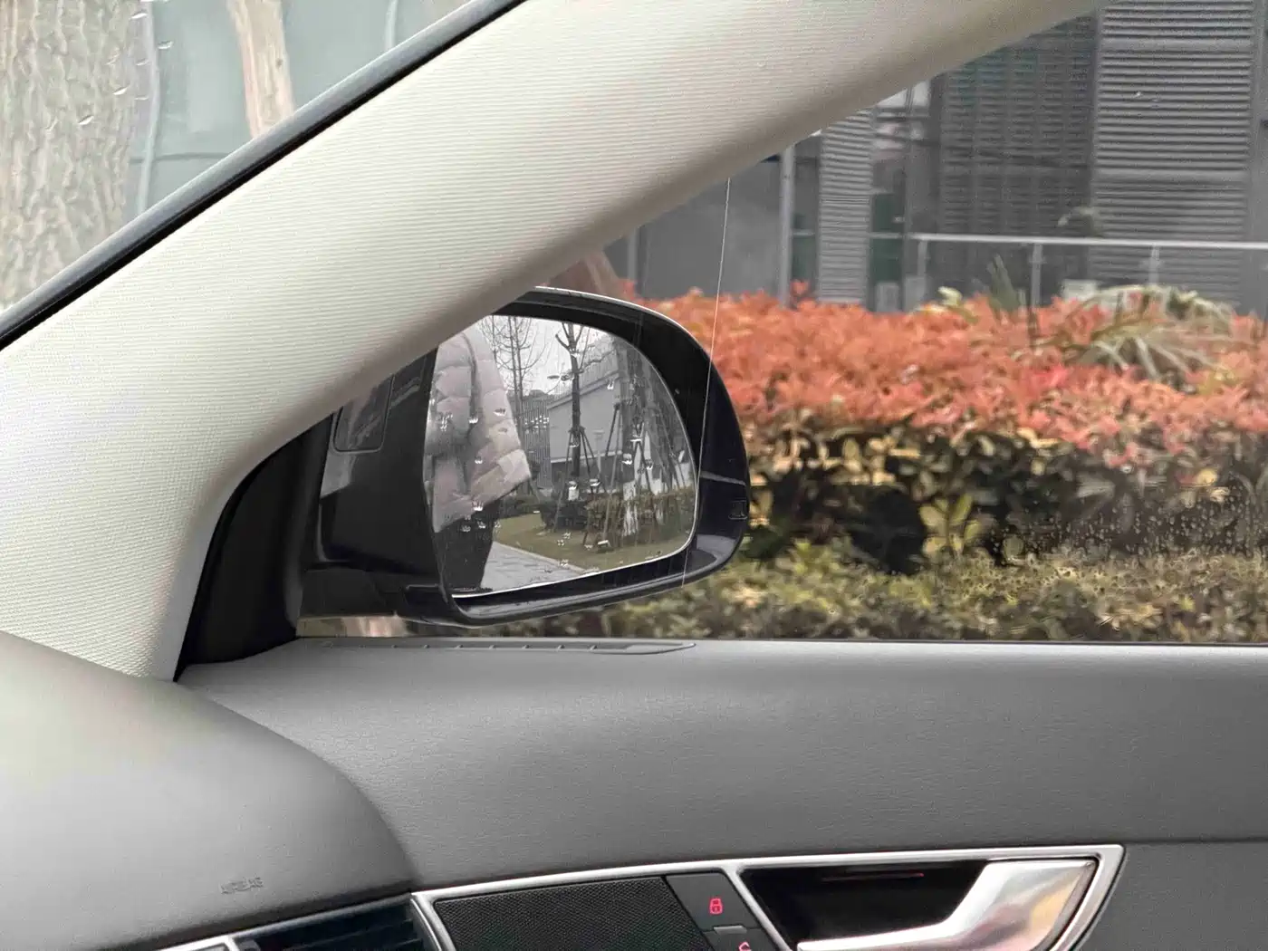 Audi A6L 2011 Model 2.8 FSI Comfort фото 17