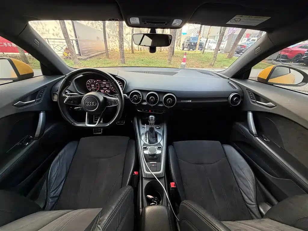 Audi TT 2015 TT Coupe 45 TFSI фото 16