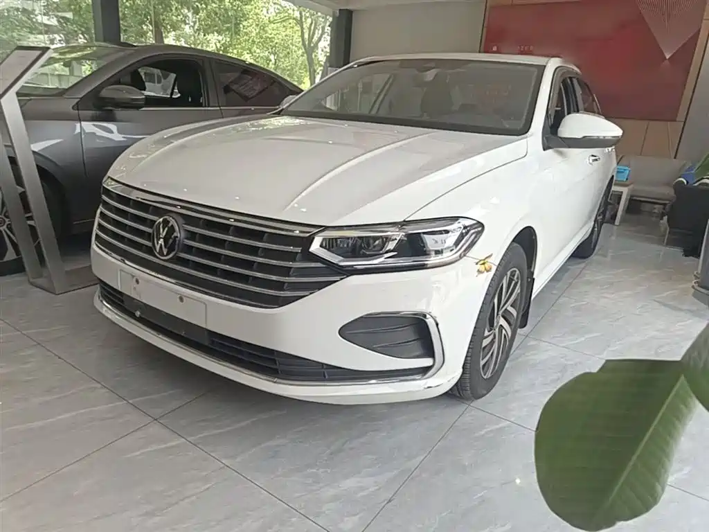 Volkswagen Lavida 2024 Model 300TSI DSG Full Comfort Edition