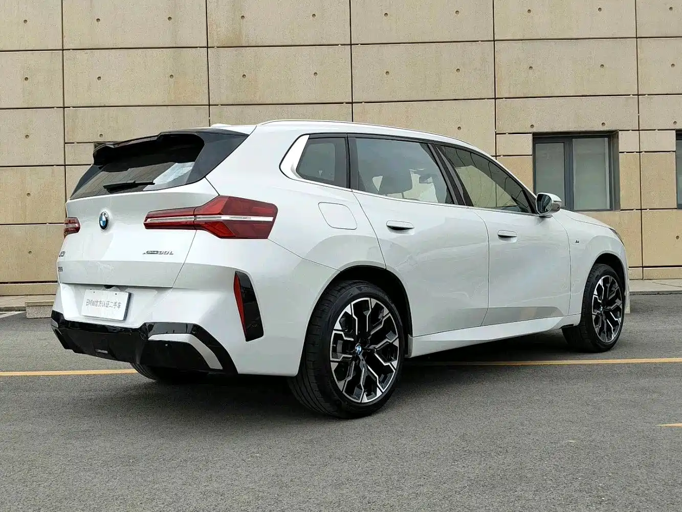BMW X3 2025 xDrive30L Leading M Sport Package фото 10