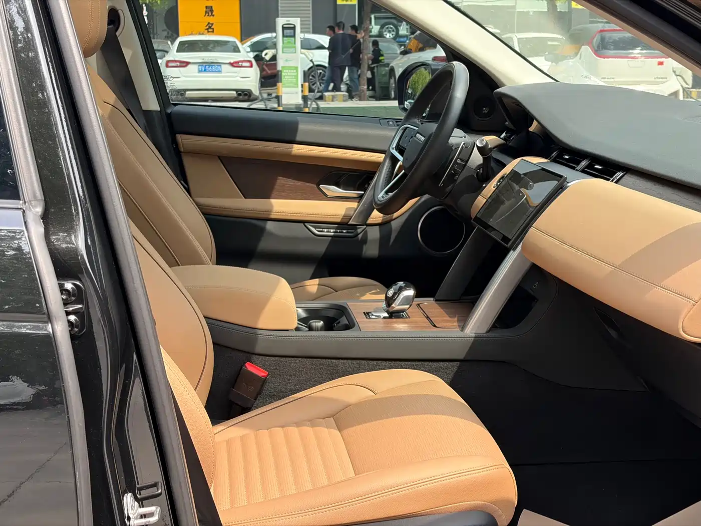 Land Rover Discovery Sport 2024 Performance Technology Edition фото 17