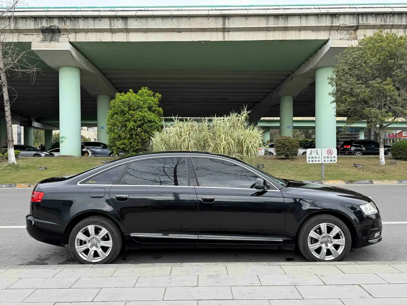 Audi A6L 2011 Model 2.8 FSI Comfort фото 4