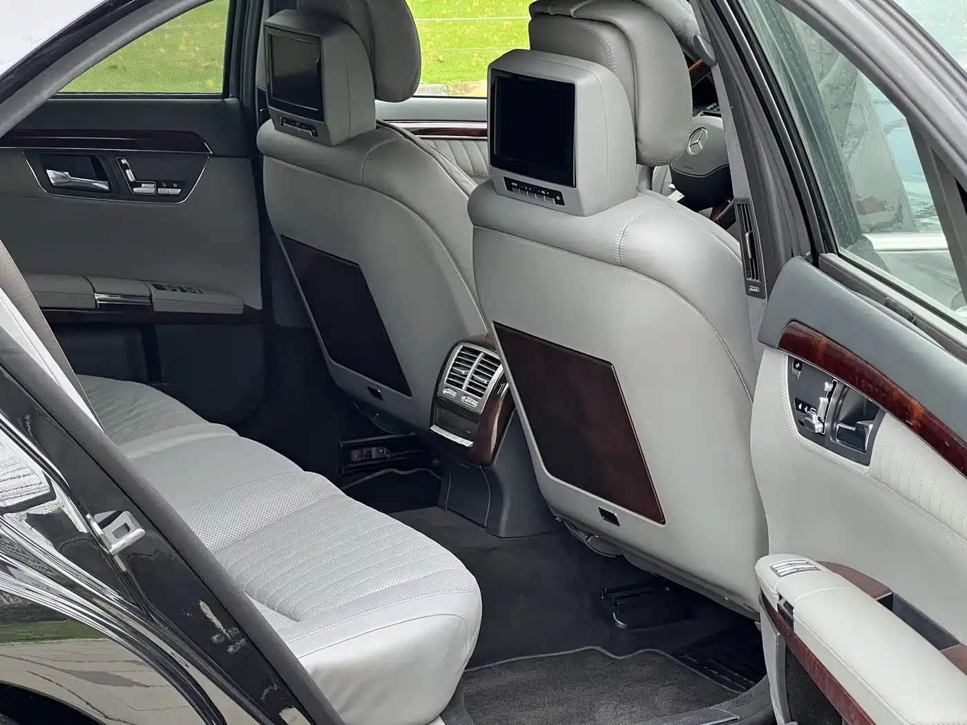 Mercedes-Benz S-Class 2008 Model S 600 L фото 13